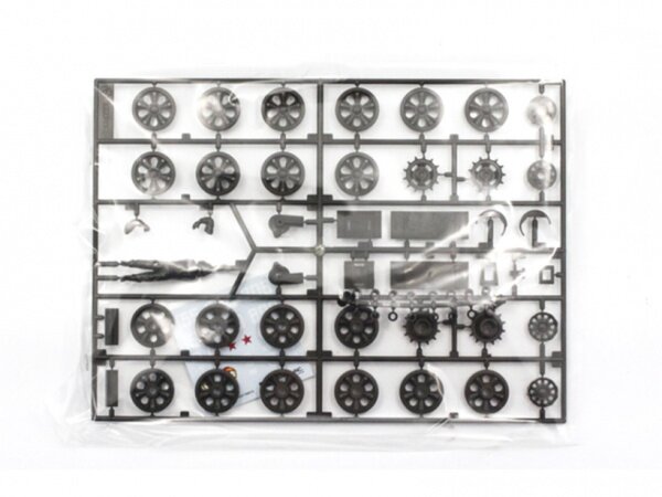 Советский танк Т-62А, 1965г., с металлической решеткой радиа. 